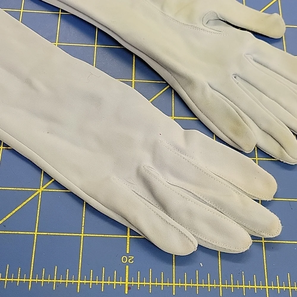 Vintage Pale Blue Ladies Long Gloves 26